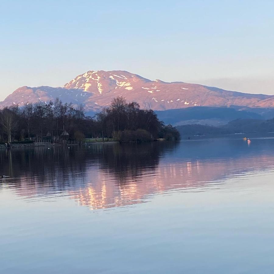 Alderdale B&B ลุสส์ ภายนอก รูปภาพ