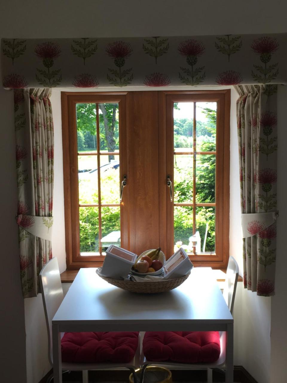 Alderdale B&B ลุสส์ ภายนอก รูปภาพ