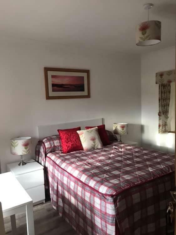 Alderdale B&B ลุสส์ ภายนอก รูปภาพ